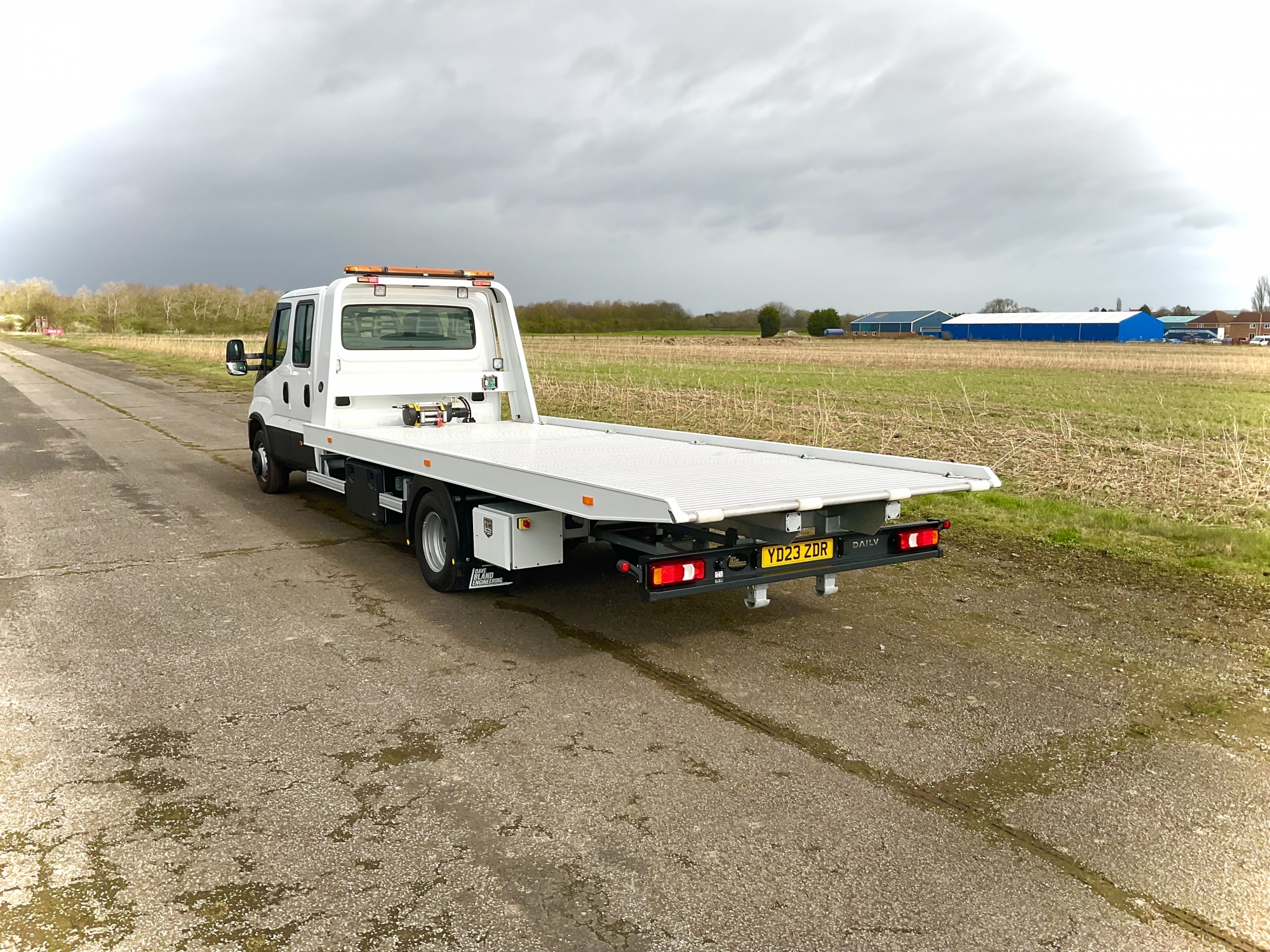 LJ TRANSPORT TAKE DELIVERY OF A PAIR OF NEW IVECO CREW CABS